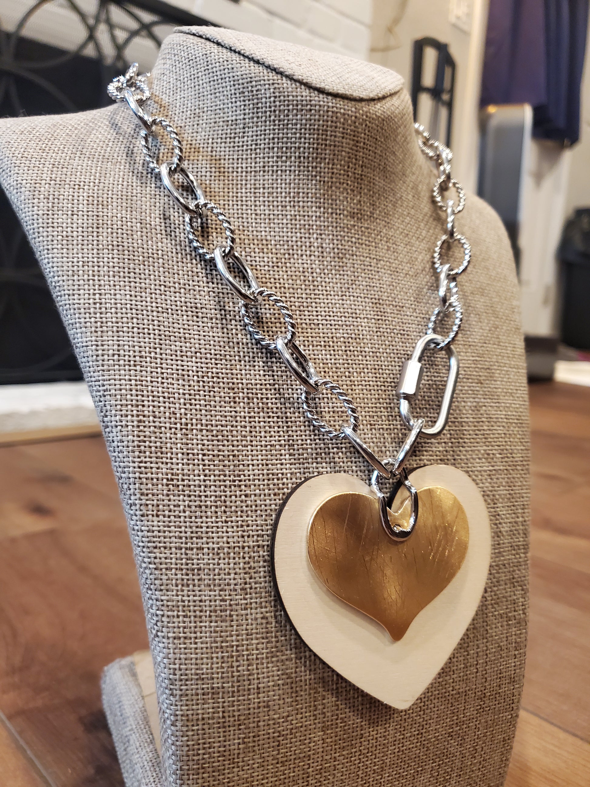 Hearts Desire Chain Link Necklace