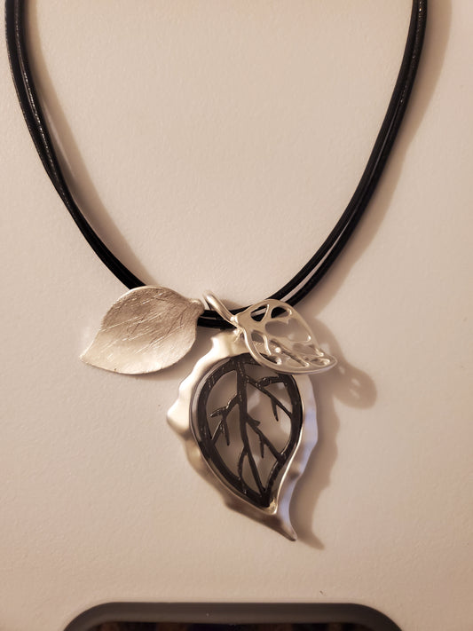 Classy Silver Leaf Necklace