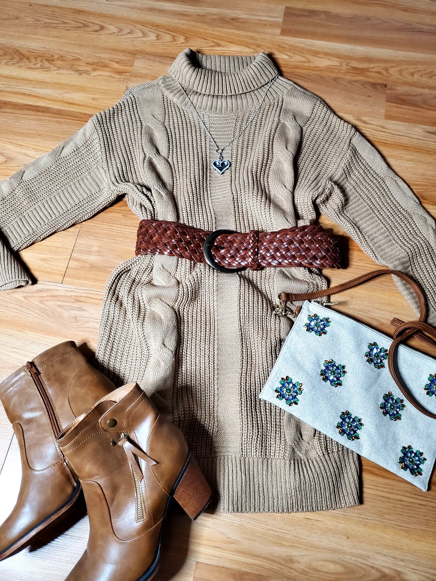 Cable knit sweater dress 